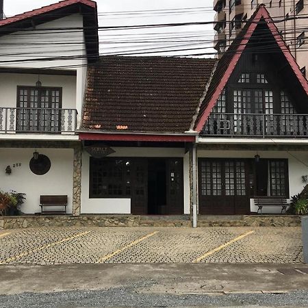 Schulz Pousada Joinville Buitenkant foto